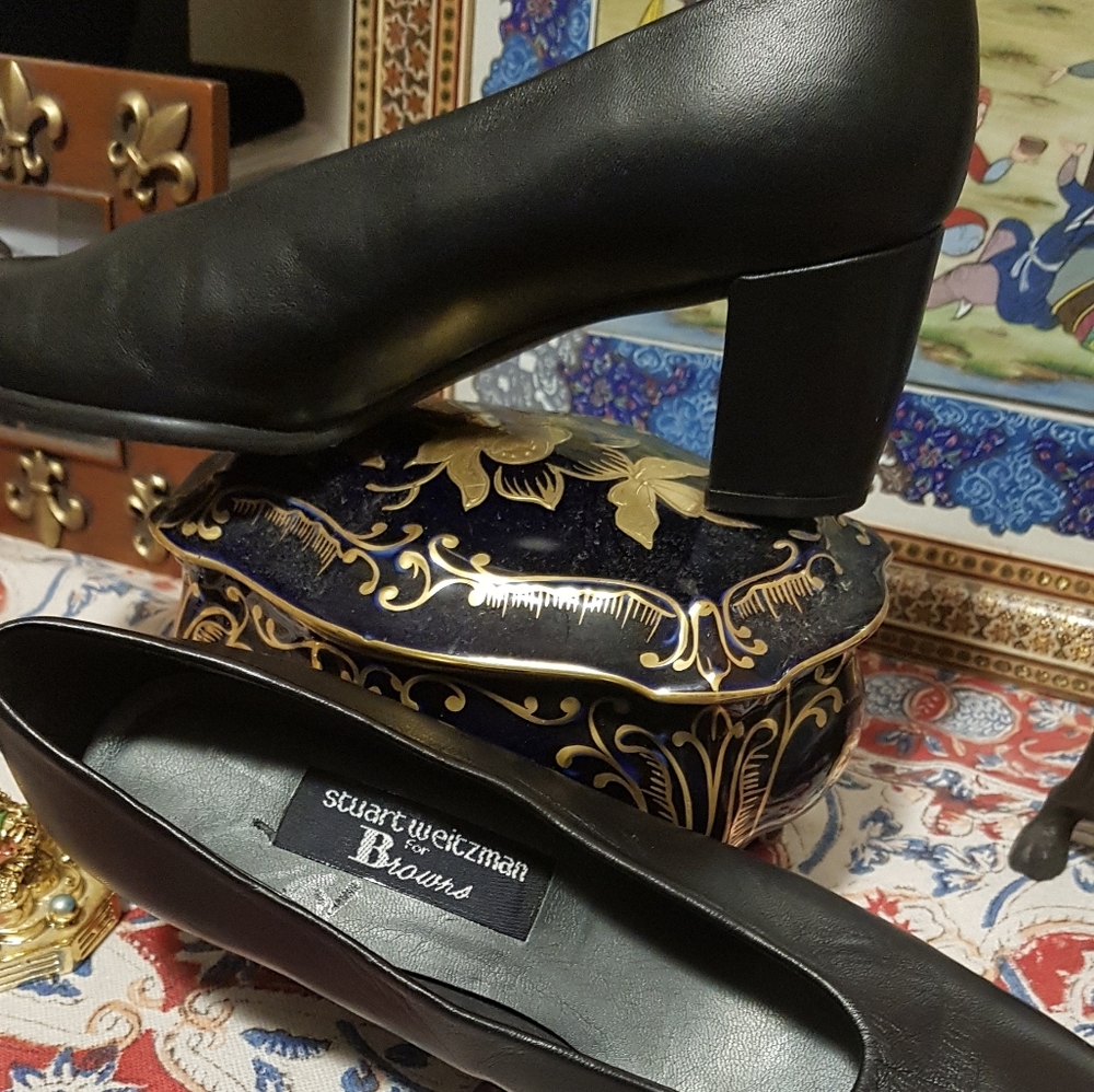 Stuart Weitzman Leather Pumps